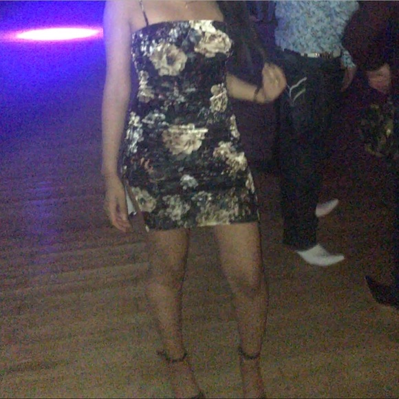 Fashion Nova Dress - Picture 1 of 2